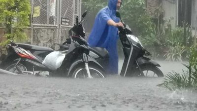 Banjir Kota Malang. (Foto: M. Sholeh/Tugu Malang)