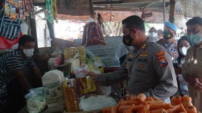 minyak goreng. (Foto: Pipit Syahrodin/Tugu Jatim)