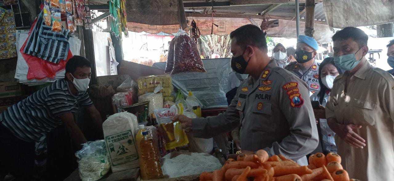 minyak goreng. (Foto: Pipit Syahrodin/Tugu Jatim)
