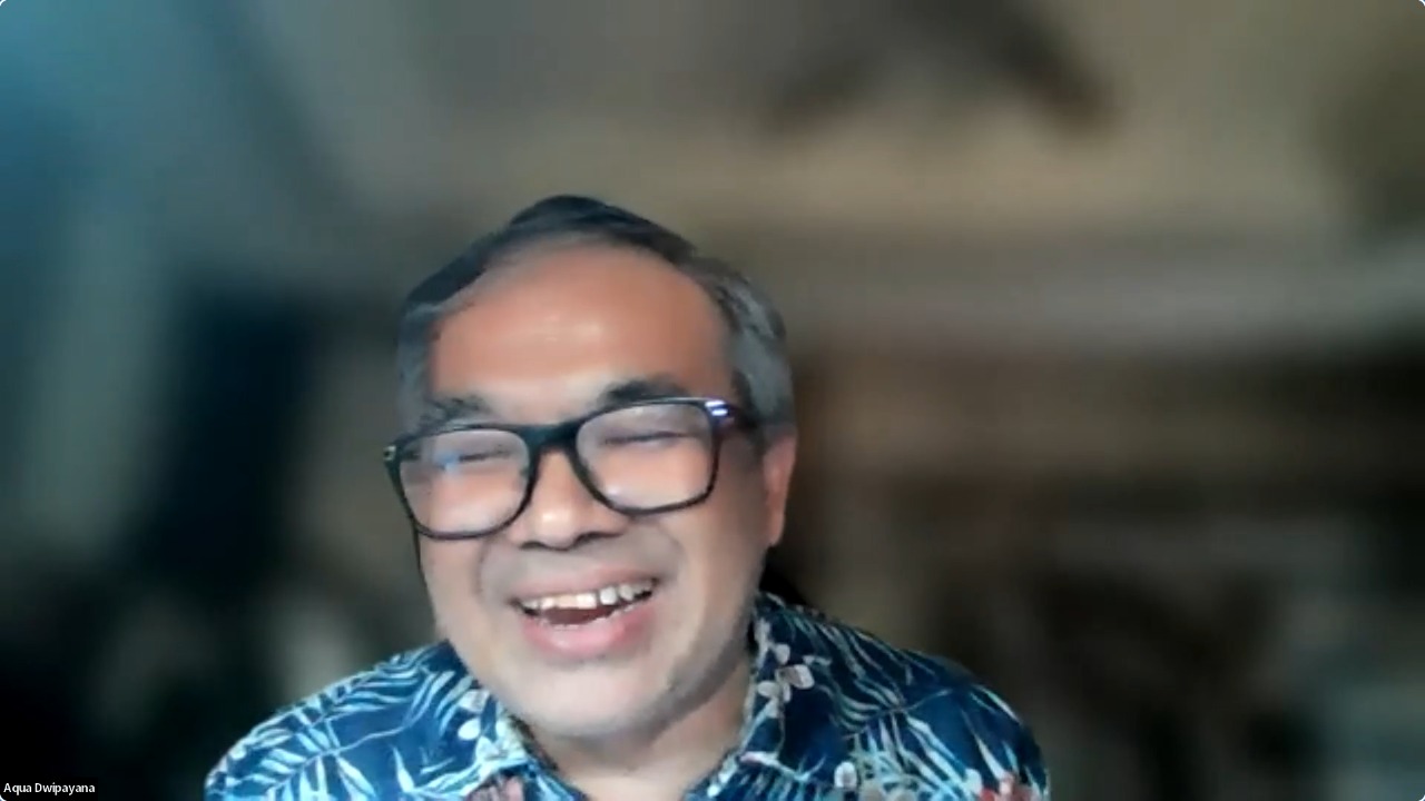 Dr Aqua Dwipayana, Pakar Komunikasi dan Motivator Nasional, saat memberi materi di acara Fellowship Jurnalisme Pendidikan (FJP) Batch IV yang diselenggarakan Gerakan Wartawan Peduli Pendidikan (GWPP), Sabtu (19/3/2022).