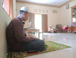 Ngaji Bandongan, Tradisi Belajar Kitab di Ponpes Jamsaren Kediri saat Ramadhan