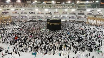 Ilustrasi ka’bah di Masjidil Haram Arab Saudi.