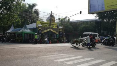 Titik-titik kemacetan. (Foto: Laoh Mahfud/Tugu Jatim)