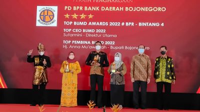 Penerima penghargaan Top BUMD Award 2022 dari Kabupaten Bojonegoro.