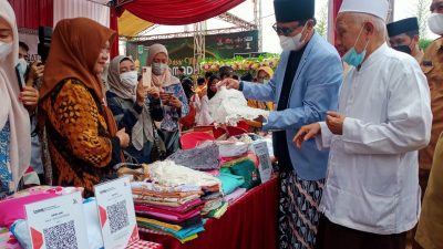 Pasar Murah Ramadhan. (Foto: Laoh Mahfud/Tugu Jatim)