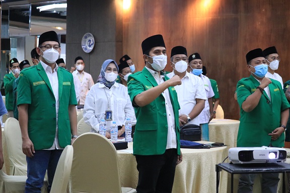Kader Ansor mengikuti Workshop Digital Marketing selama 15-17 April 2022 di Hotel Mercure Surabaya.