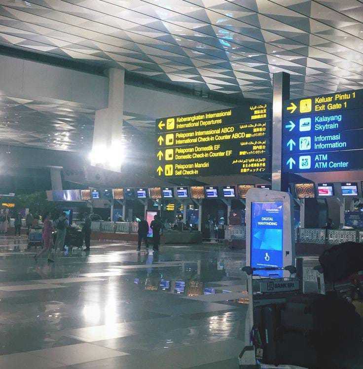 Bandara tersibuk. (Foto: Pinterest/Tugu Jatim)