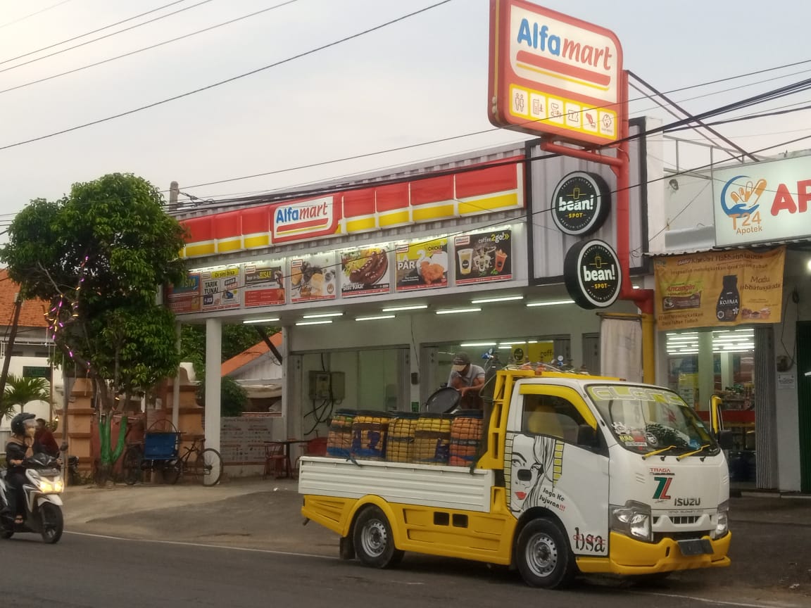 Salah satu minimarket yang berlokasi di wilayah Kabupaten Tuban.