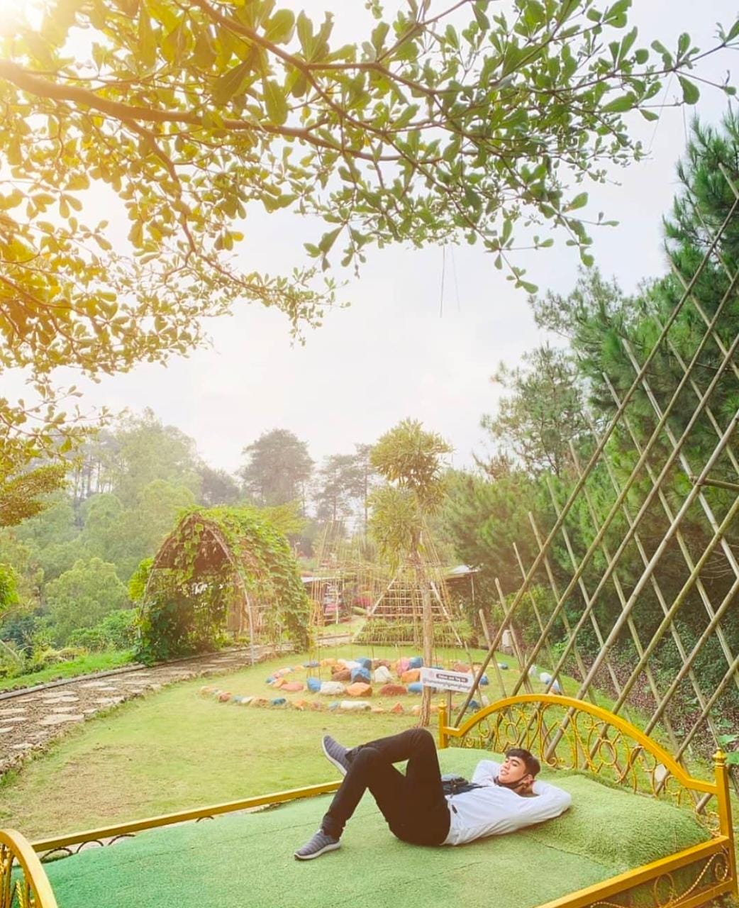 5 Spot Wisata Malam Hits di Kota Batu, Mana Favoritmu? 5 Wisata malam hits. (Foto: IG @tamanlangitgunungbanyak/Tugu Jatim)