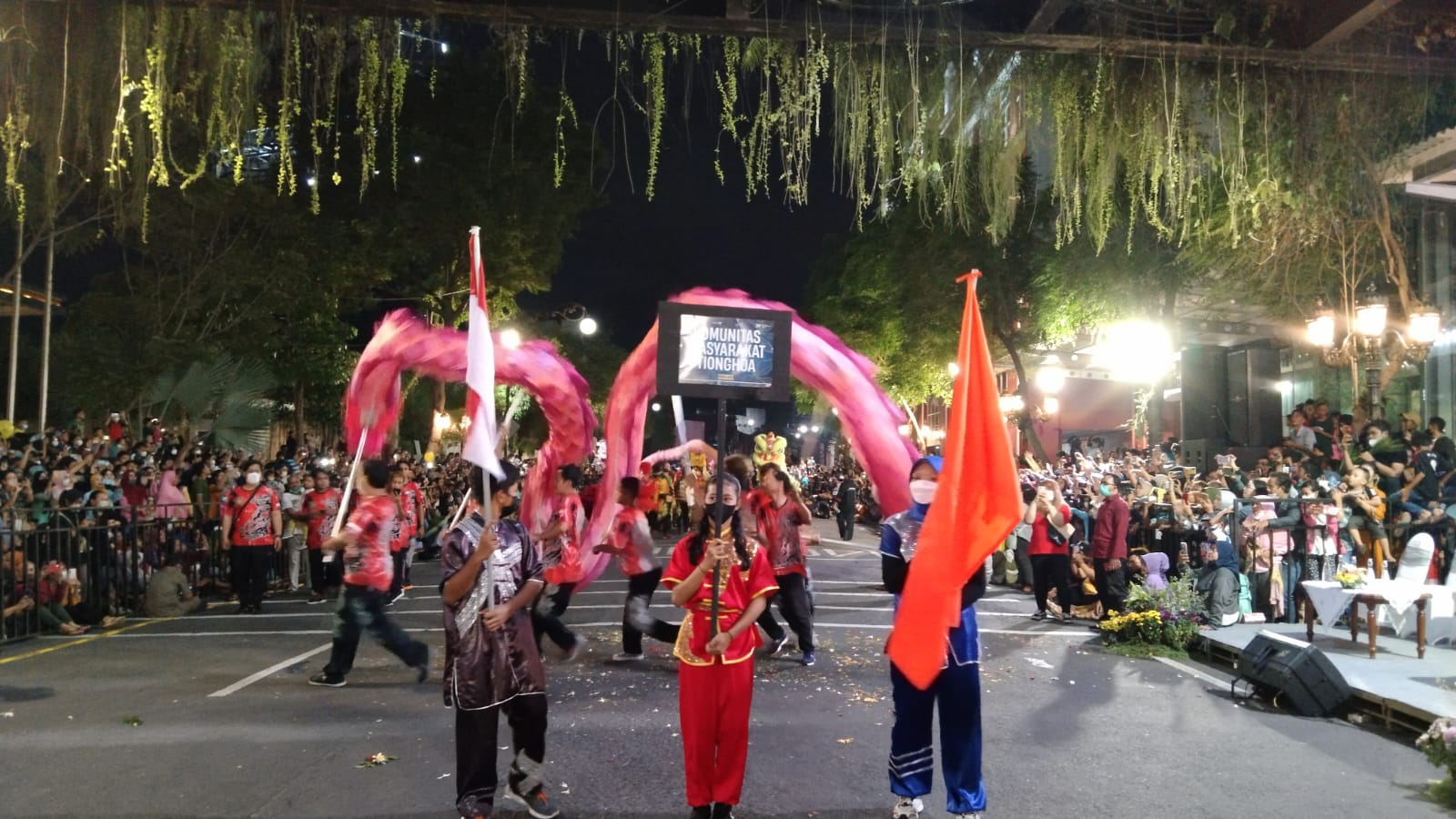 Parade budaya dari masyarakat Tionghoa di Surabaya.