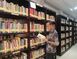 Warisan Jendela Literasi Abdul Malik Fadjar, Pencetus Hari Buku Nasional asal Kota Malang
