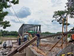 Perbaikan Telan Anggaran Rp6 Miliar, Besok Jembatan Glendeng Tuban-Bojonegoro Malah Ditutup Total, Ini Alasannya!