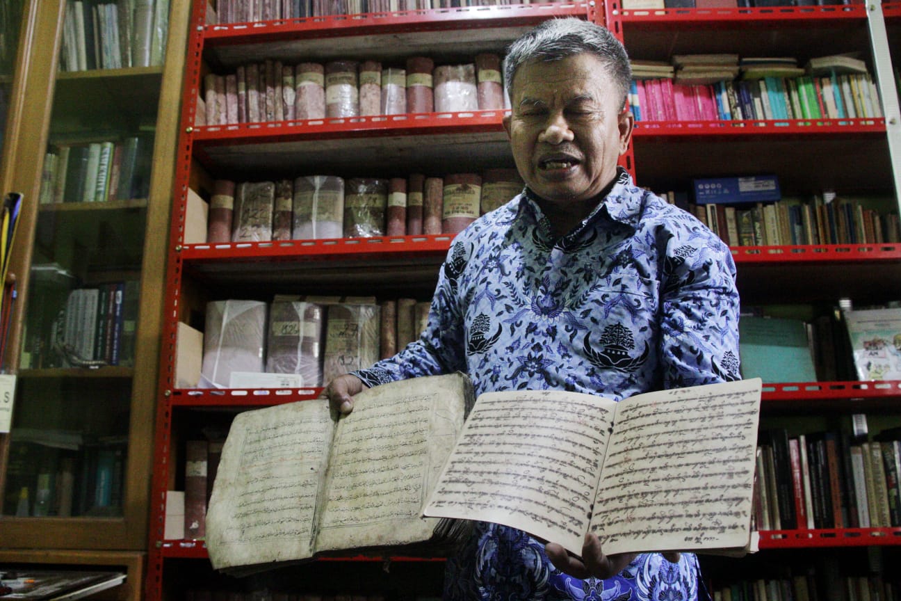 Naskah kuno. (Foto: Rubianto/Tugu Malang)