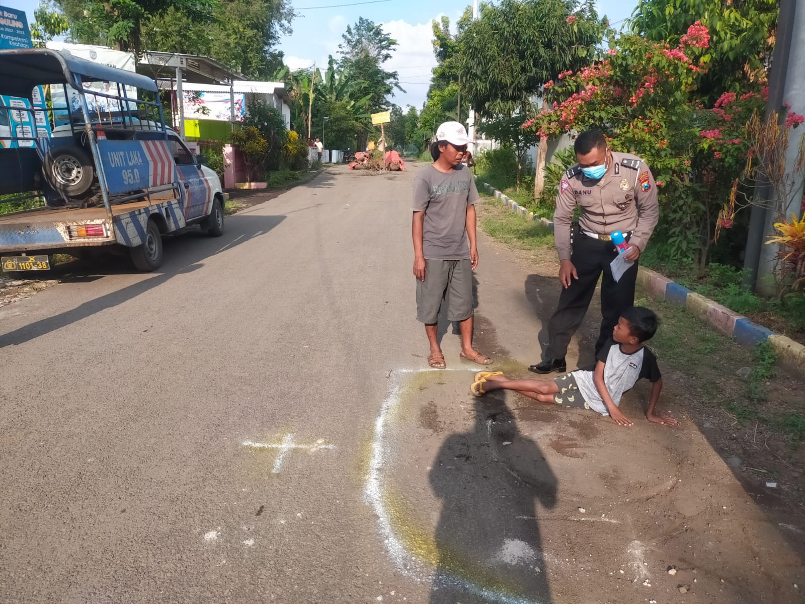 Bocah pejalan kaki. (Foto: Satlantas Polres Pasuruan/Tugu Jatim)