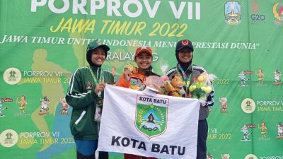 Atlet Paralayang Kota Batu kembali mendulang prestasi dengan peroleh 2 medali emas dan 1 perak di Porprov Jatim VII 2022.