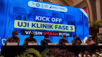 Jajaran peneliti dari Fakultas Kedokteran Unair Surabaya.