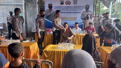 Kecelakaan truk. (Foto: Laoh Mahfud/Tugu Jatim)