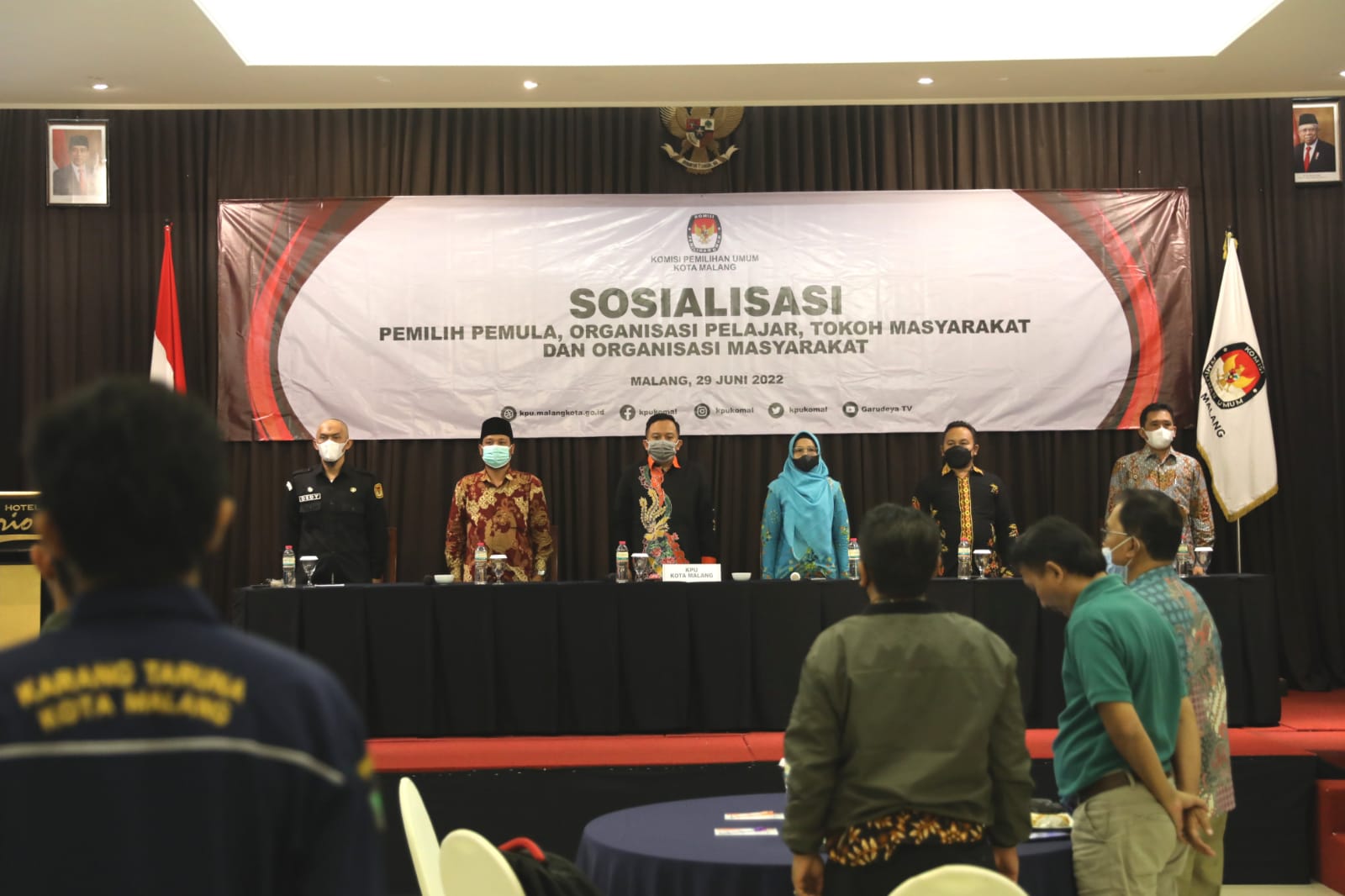 Jajaran Komisioner KPU Kota Malang dalam sosialisasi jelang Pemilu.