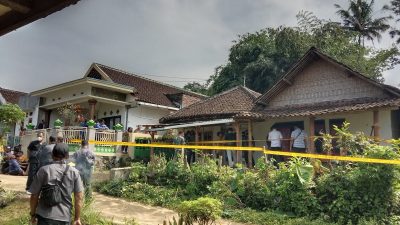 Lokasi rumah nenek Wurlin (70) saat dia ditemukan bersimbah darah pada Selasa (7/6/2022).