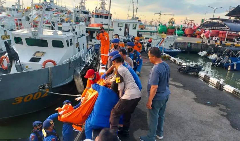 Tewas tenggelam. (Foto: Polairud Polres Bangkalan/Tugu Jatim)
