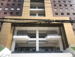 Ganggu Estetika, Pemkot Malang Ancam Potong Kabel Provider depan Gedung MCC