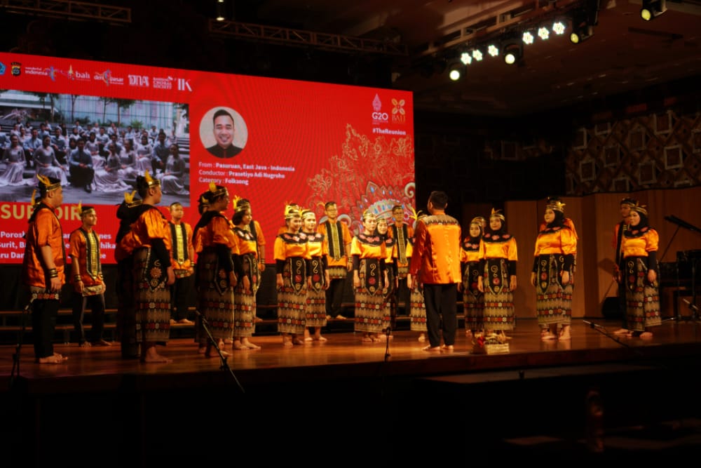 paduan suara Gita Suradira. (Foto: Dok Kominfo Kota Pasuruan/Tugu Jatim)