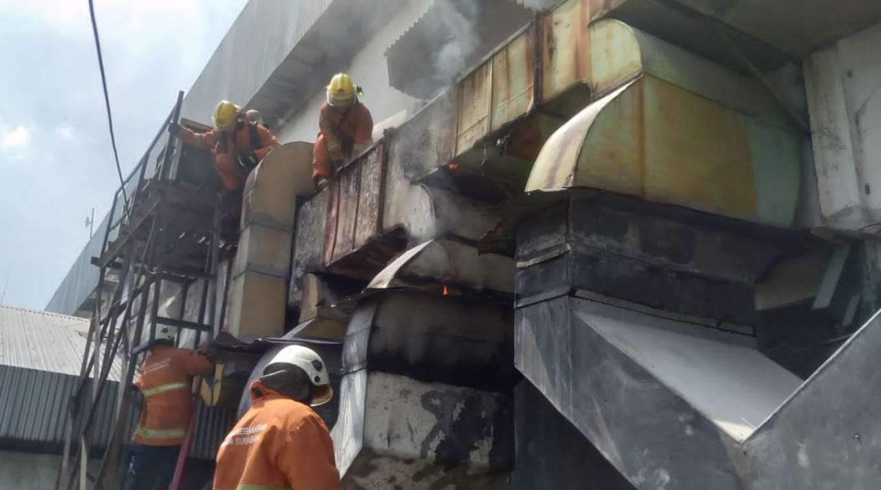 Toko elektronik. (Foto: Rahman Hakim/Tugu Jatim)