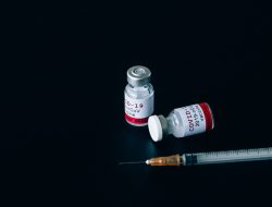 Wajib Vaksin Ketiga Seminggu Lagi, Masyarakat Sulit Cari Gerai Booster Sinopharm