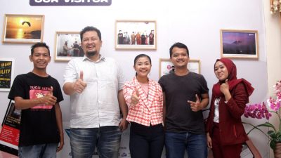 GM Tugu Malang ID Fajrus Siddiq, CEO Tugu Media Group Irham Thoriq, CEO Ngalup.co sekaligus Brand Specialist Jagoan.Cloud Andina Paramitha, Business Development Jagoan Hosting Hendri Yudha, dan Media Relation Collaborative Network Amanda Egatya.