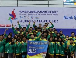 Raih 32 Emas, Tim Renang Jawa Timur Juara Umum Festival Akuatik Indonesia 2022