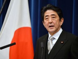Sosok Mantan Perdana Menteri Jepang Shinzo Abe yang Tewas Ditembak saat Pidato