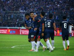 Arema FC Ditantang 5 Tim Kuat Selama Agustus 2022, Singo Edan Wajib Menang