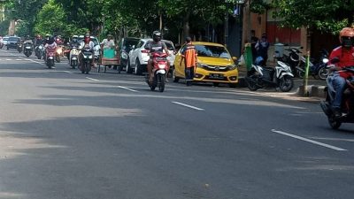 Suasana parkir di Kabupaten Tuban.