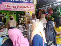 Selama 3 Hari, Toko Buku Tulis di Pasar Baru Tuban Raup Omzet Rp100 Juta Per Hari