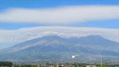 Gunung Arjuno.