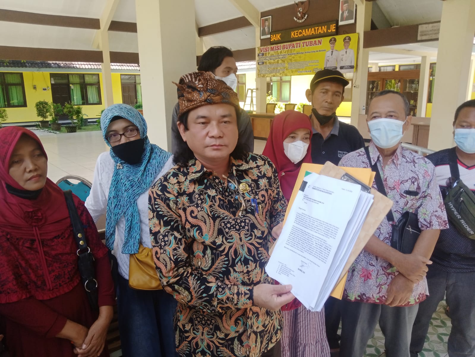 Sengketa lahan. (Foto: Mochamad Abdurrochim/Tugu Jatim)
