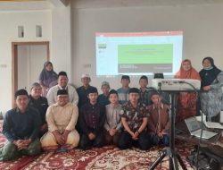 Tim PKM Unikama Coaching dan Monitoring di Ponpes Asy-Syadzili Pakis, Kembangkan Usaha Merek AMDK Asy-Q