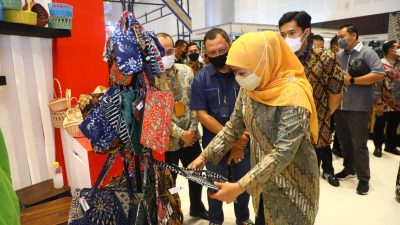 Gubernur Khofifah. (Foto: Dok Kominfo Jatim/Tugu Jatim)