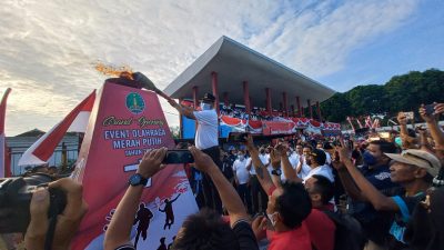 Event olahraga Merah Putih. (Foto: Laoh Mahfud/Tugu Jatim)