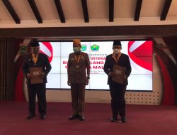 Tanamkan Semangat Juang 45, Wali Kota Malang Terima Anugerah Bintang Veteran
