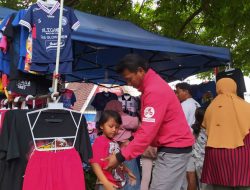 Penjual Atribut Arema FC di Kota Batu Panen Cuan Jelang HUT Ke-35, Naik 10 Kali Lipat