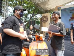 Panjalu Scooter Fest, Mas Dhito Beri Doorprize 2 Vespa bagi Scooterist asal Kediri-Madiun