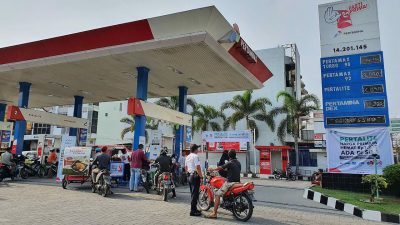 Harga pertalite. (Foto: Pertamina/Tugu Jatim)