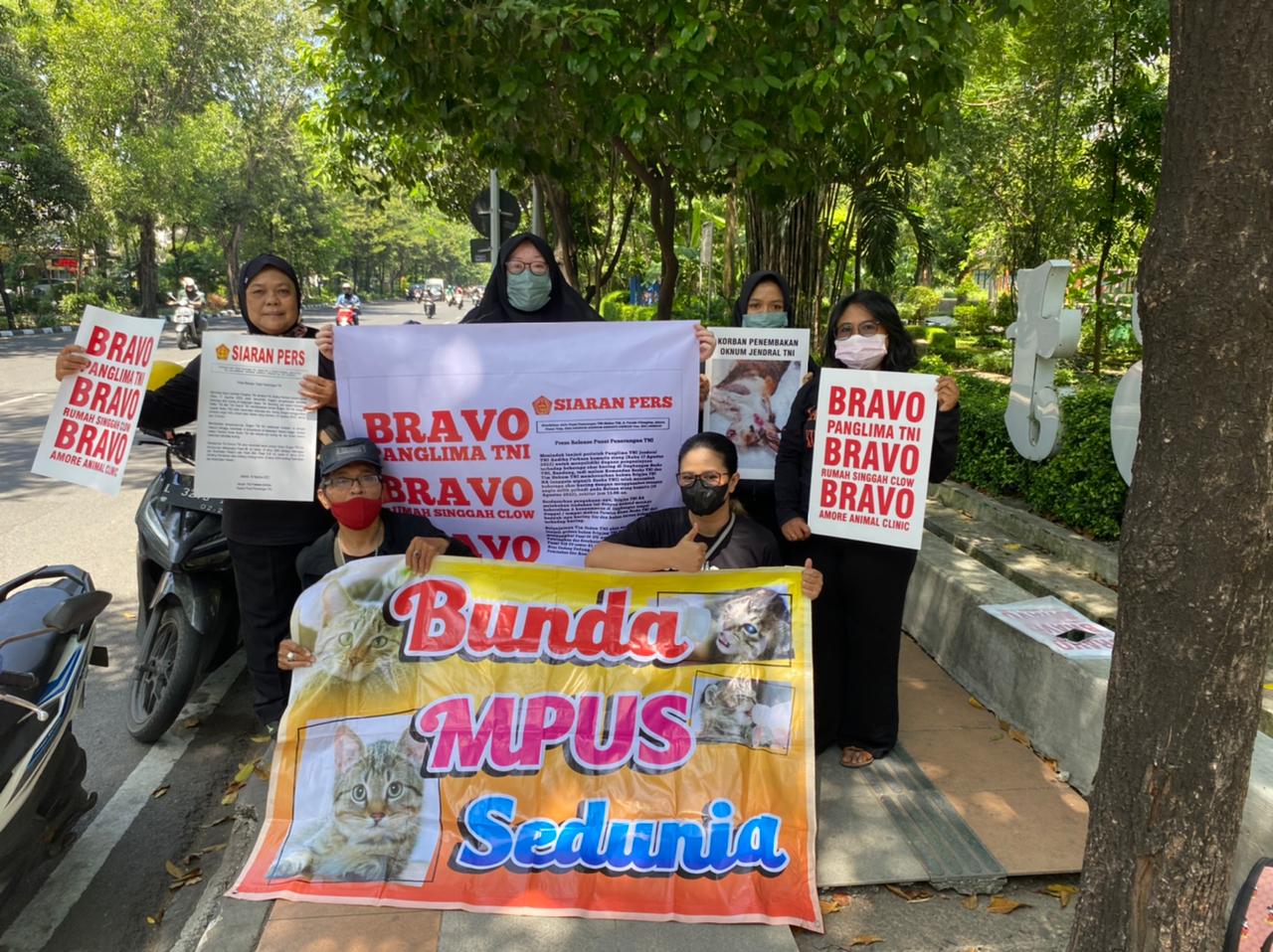 Penembakan kucing. (Foto: Dok BMS/Tugu Jatim)