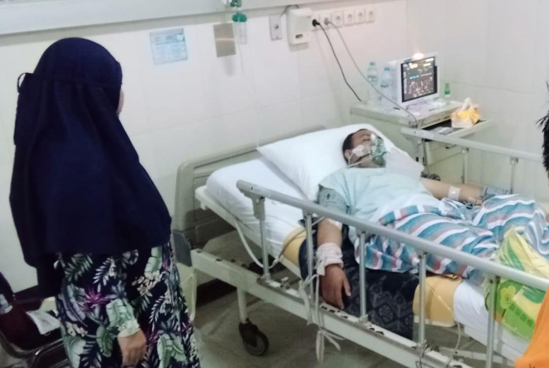 4 Hari Wartawan Pasuruan Diduga Keracunan hingga Tak Sadarkan Diri, Polisi Tunggu Hasil Uji Sampel Labfor Polda Jatim 4 Wartawan Pasuruan. (Foto: Dok keluarga/Tugu Jatim)