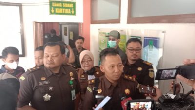 Jaksa Penuntut Umum, Yogi Sudarsosno.