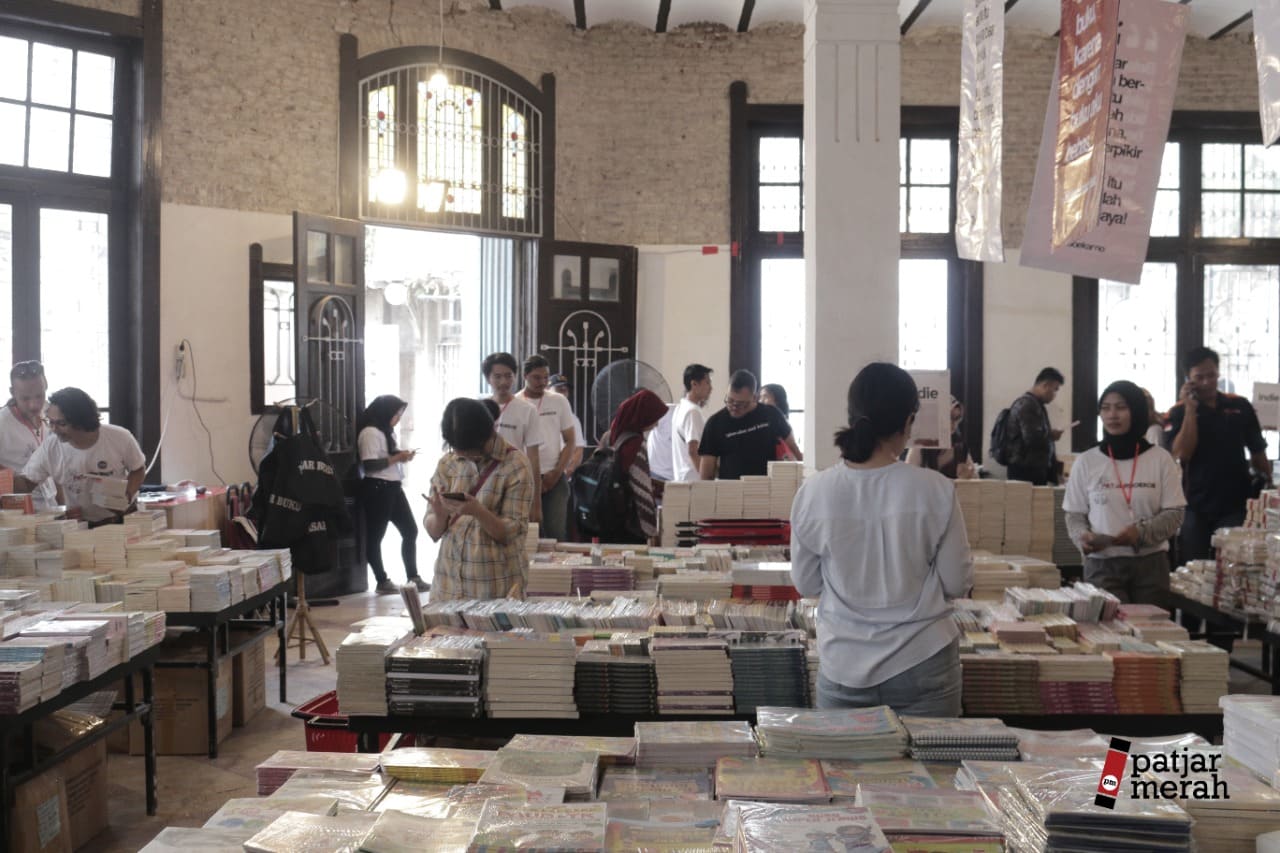 Patjarmerah Plat L, Festival Kecil Literasi Keliling Nusantara Singgah di Surabaya Akhir Oktober 2022 4 Patjarmerah Plat L. (Foto: Dok Patjarmerah/Tugu Jatim)