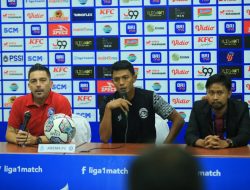 Kalah Lawan Persib Bandung, Pelatih Arema FC Soroti Fisik Pemain yang Terbiasa Main Long Ball