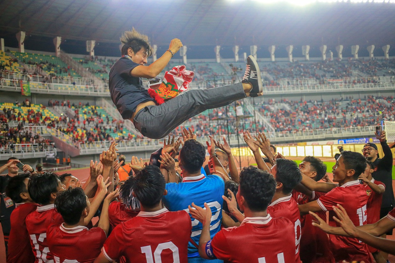 timnas indonesia tugu jatim