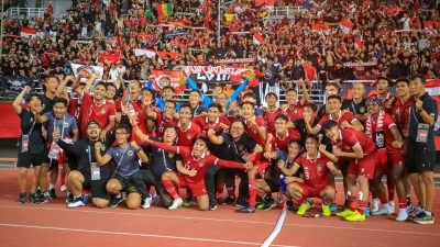 timnas indonesia tugu jatim